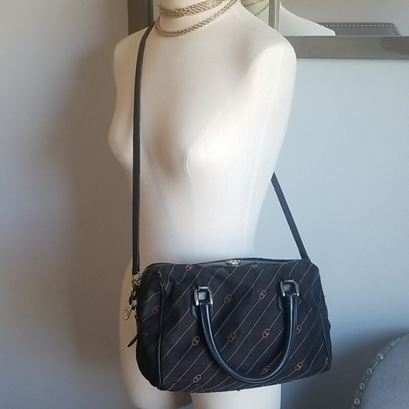 Gucci Handbags - ⏳RARE Gucci Boston Bag